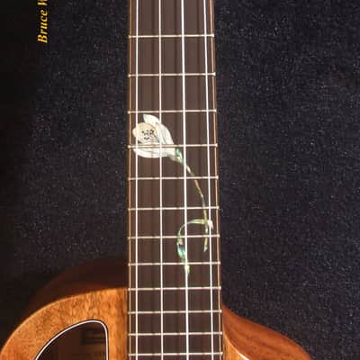 Handcrafted 4 String Baritone Ukulele, Solid Mango & Acacia, Flower inlay, Soft-bag, Bruce Wei UKB19-2005 image 3