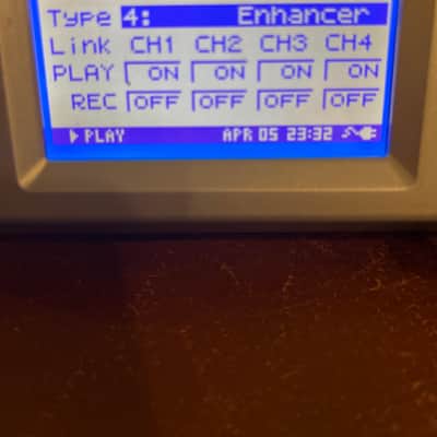 Edirol R-4 (4 channel portable recorder and wave editor) 44.1, 44.8 and 96khz image 12