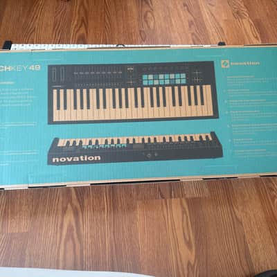 Novation Launchkey 49 MKIV MIDI Keyboard Controller 2024 - Present - Black image 4