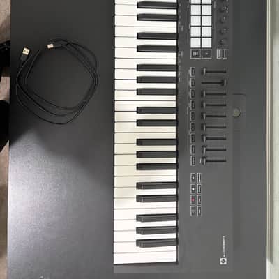 Novation Launchkey 49 MKIII MIDI Keyboard Controller 2020 - Present - Black