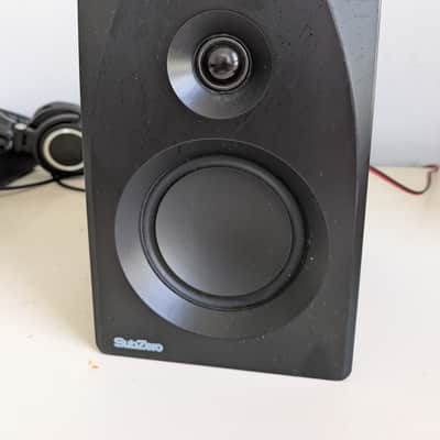 SubZero SZSM-4X Monitors image 3