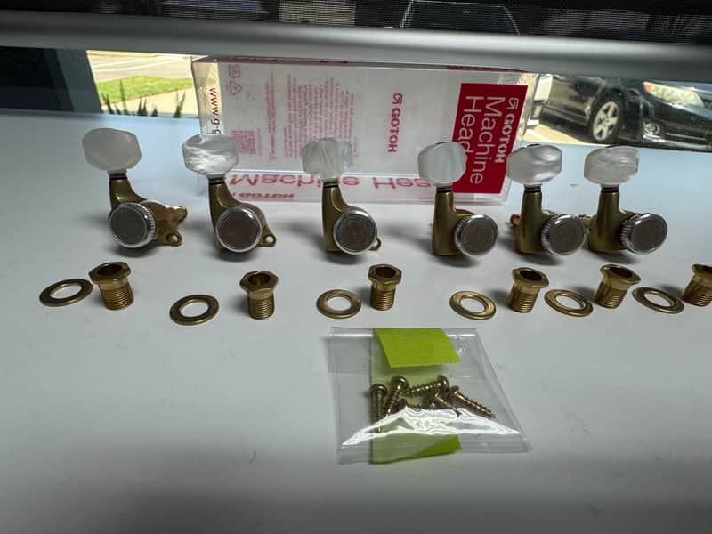 Gotoh SGS510Z-P7 MGT 6 in line Locking Tuners Set 18:1 Gear Ratio - X-GOLD image 1