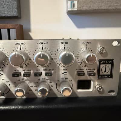 Avalon VT-737sp Vacuum Tube / Discrete Preamplifier, Opto Compressor & EqualizerChannel Strip 2010s - Silver image 5