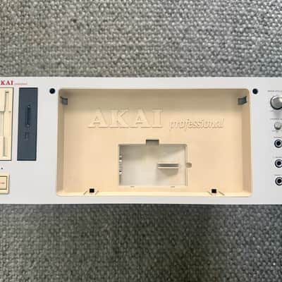 Akai S6000 MIDI Stereo Digital Sampler 1999 - White image 12
