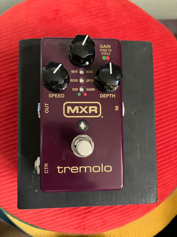 MXR M305 Tremolo image 1