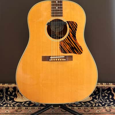 Gibson J-35 Banner 2016 image 3