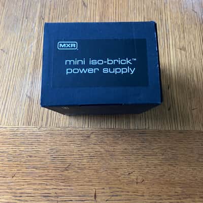 MXR M239 mini iso-brick power supply - Mint condition image 4