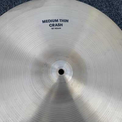 VINTAGE Zildjian 18" Avedis Medium Thin Crash Cymbal -1536 grams image 2
