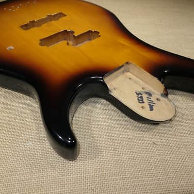 Body Sunburst, Genuine Peavey Millennium Standard 4-string P-Bass Made in USA Custom Shop image 3