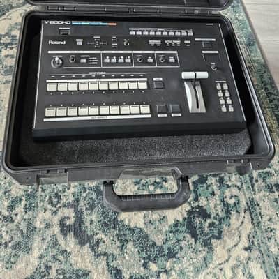 Roland V-800hd SD/HD Video Mixer image 3