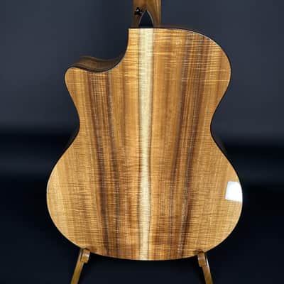 Taylor Custom Select 724ce image 6