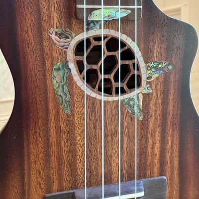 Bruce Wei BEUI17 Turtle Tenor Ukulele - Solid Acacia Koa - HSC included - MINT!! image 2