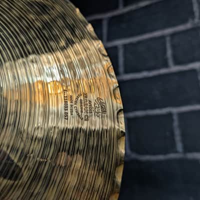 Zildjian S Series 14" Mastersound Hi‑Hat Cymbals – Brilliant Finish – Cutting, Bright, Modern Hi‑Hat Tone – Mastersound Wavy Bottom image 9