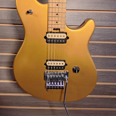 Peavey Wolfgang Special 1998 - Gold with hard case and professional set up. image 3