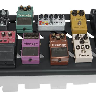 Gator Frameworks Black Aluminum Pedal Board, Large with Carry Bag image 4