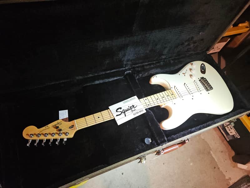 Vintage  squire  stratocaster Made in Korea image 1