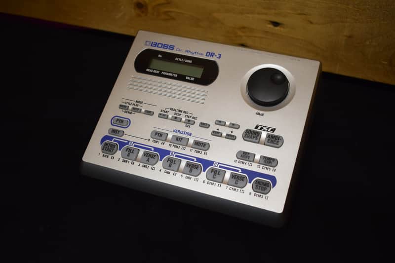 Boss DR-3 Dr. Rhythm Drum Machine with Bass – Very Good Condition image 1