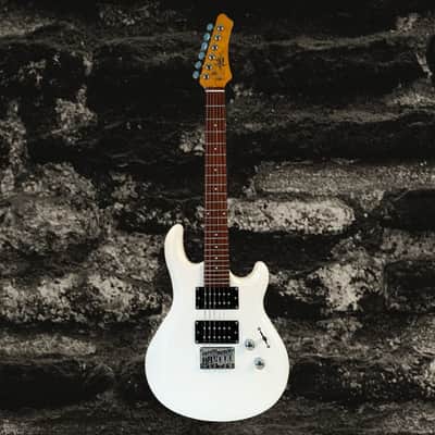 Aria Aria Pro II The Warrior JR White | Reverb