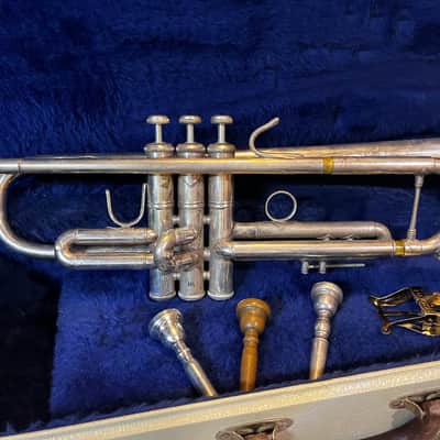Bach 180S37 Model 37 Stradivarius Trumpet Silver-Plated w Case image 7