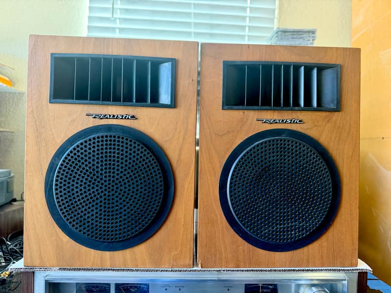 Vintage Pair 1970''s Realistic Minimus 5 #40-255B Bookshelf Speakers; Tested image 1