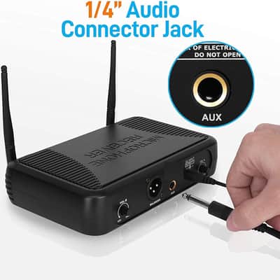 Professional Wireless Handheld Microphone System - Dual UHF Band, Wireless, Handheld, 2 MICS w/ 8 Selectable Frequency Channels, Independent Volume Controls, AF & RF Signal Indicators image 3