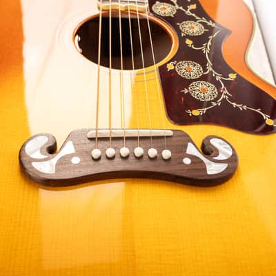 Gibson SJ-200 60s Original, Heritage Cherry Sunburst | Demo image 10