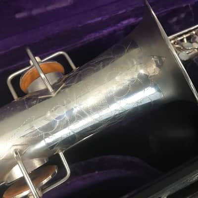 Buescher True-Tone Professional Alto Saxophone 1930 - Silver image 2