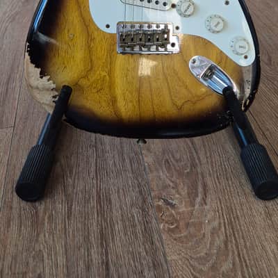 Fender 1957 Custom Shop Stratocaster 2022 - Heavy Relic, Brownie vibe image 2