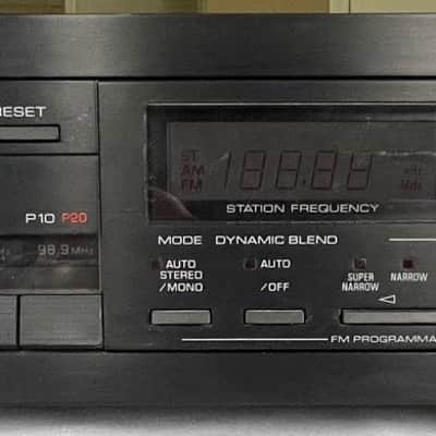 Yamaha T-85 AM/FM Stereo Tuner image 10