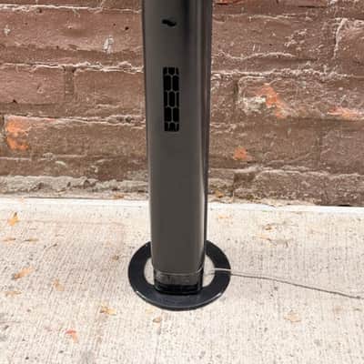 3-in-1 Convertible Active Tower Speakers / Soundbar Pair - Bluetooth, Aux & HDMI ARC image 4