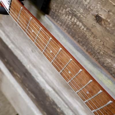Rickenbacker 350/V63 2022 - Fireglo image 15