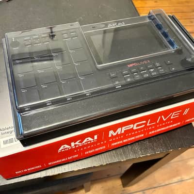 Akai MPC Live II Standalone Sampler / Sequencer 2020 - Present - Black image 5