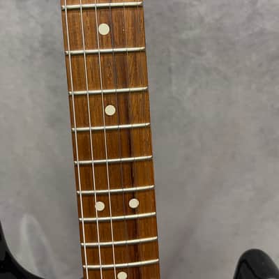 Fender Mexi Strat with Floyd 2003 - Sunburst image 3