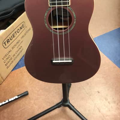 Fender Zuma Classic Concert Ukulele 2018 - 2020 - Burgundy Mist image 2
