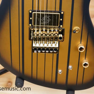 Schecter Synyster Gates Signature Custom-S Sustainiac - Satin Gold Burst image 6