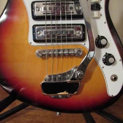TEISCO DEL RAY ET-310 STRAT STYLE ELECTRIC GUITAR image 11