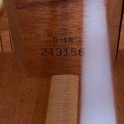 Martin D-18 1964 - 1969 - Natural image 12