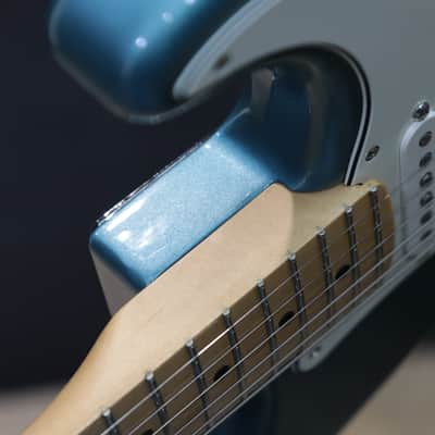 Fender Player Stratocaster Lake Placid Blue Maple Fingerboard Electric Guitar image 14