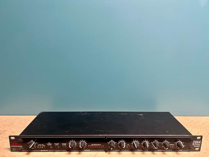 dbx 286A Mic Preamp / Processor image 1