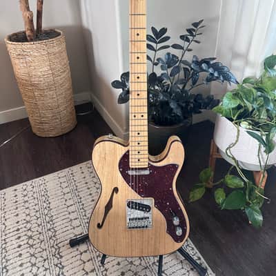 Fender American Deluxe Telecaster Thinline with Maple Fretboard 2014 - 2016 - Natural image 2