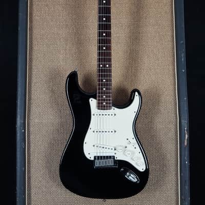 Fender VG Stratocaster 100% Functional Very Cool Guitar! (77) image 2