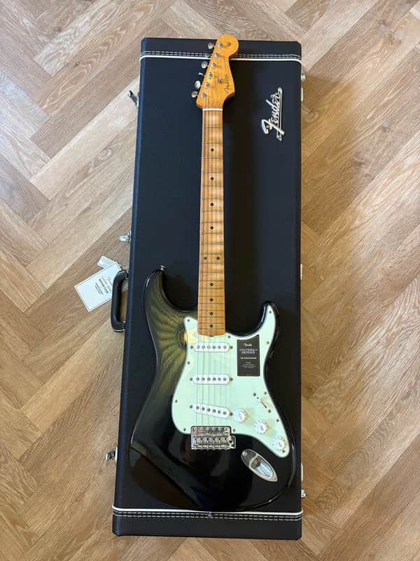 Fender Vintera ll road worn Stratocaster 2025
