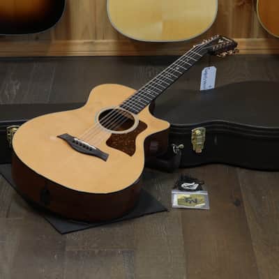 Minty! 2019 Taylor 552ce 12 String Red Cedar Mahogany Acoustic Guitar Natural + OHSC image 1