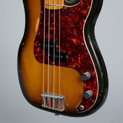 Fender Precision Bass 1973 - Three Tone Sunburst image 3