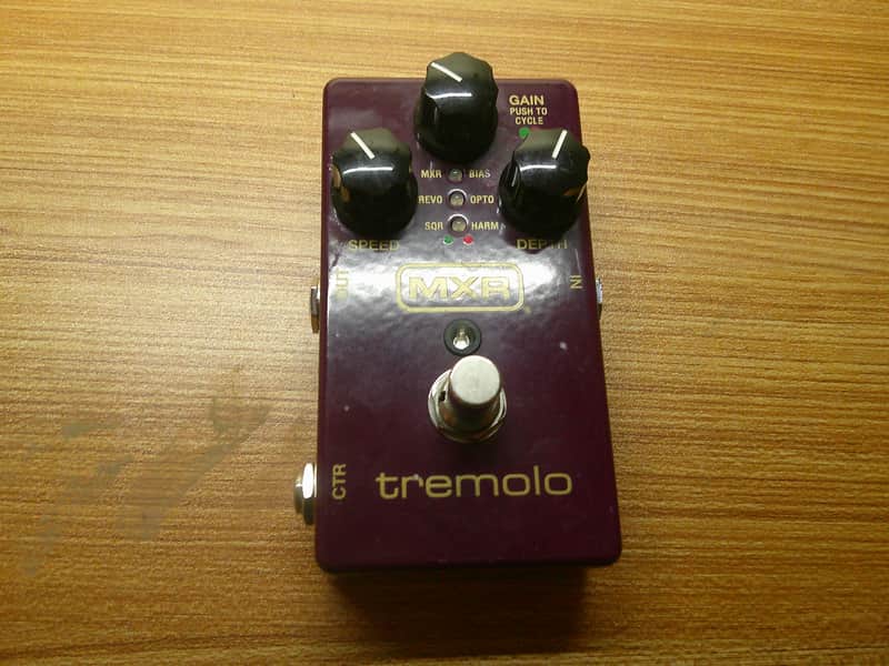 MXR M305 Tremolo