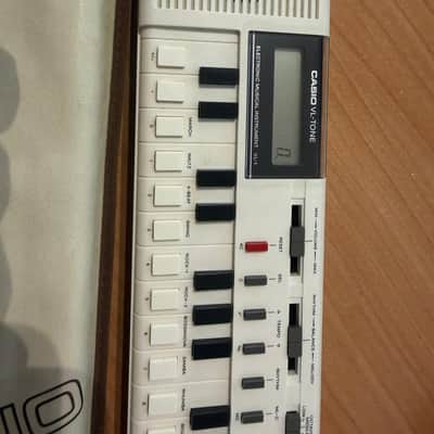 Casio VL-1 VL-Tone 29-Key Synthesizer Keyboard 1979 - 1984 - White image 6