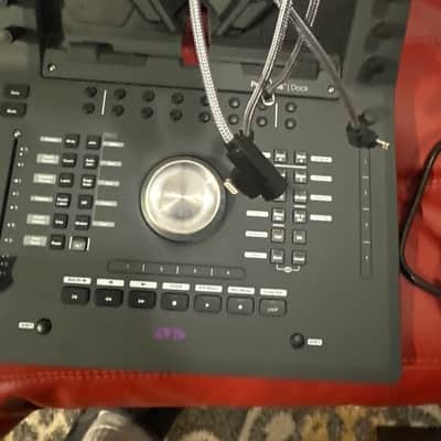 Avid Pro Tools Dock 2010s - Black image 6