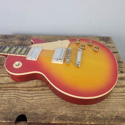 2000 Gibson Les Paul Classic With Vintage 1980s Tim Shaw Humbuckers - Ink Stamped S/N - Heritage Cherry Burst With OHSC image 7