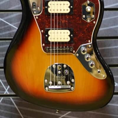 Fender Kurt Cobain Jaguar, 3-Colour Sunburst, Rosewood - Incl Hard Case image 6