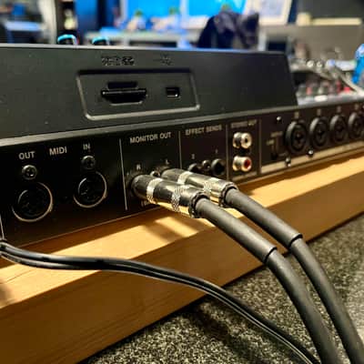 TASCAM DP-24SD 24-track Digital Portastudio 2015 - Present - Black image 6